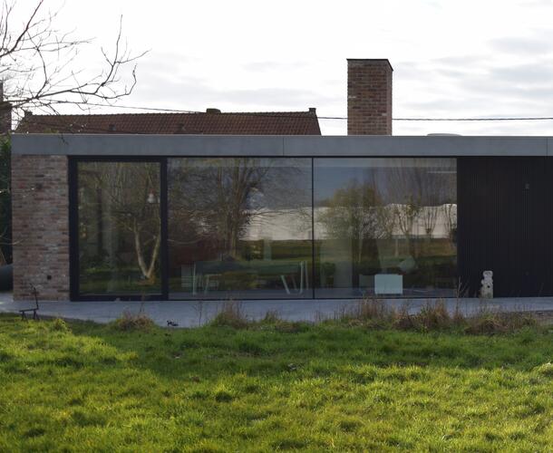 Ayous triple blok remmers coating Veldegem